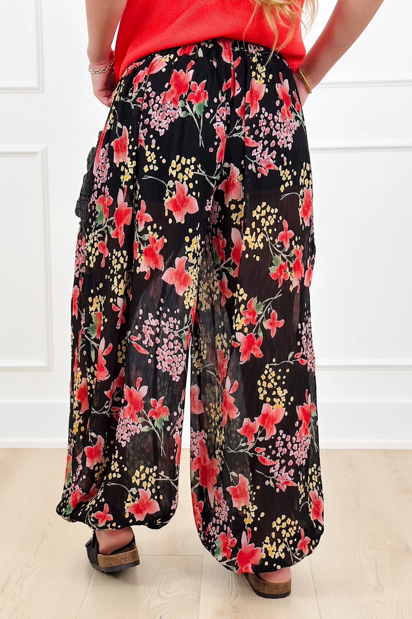POL Floral Print Elastic Waist Crinkled Pants
