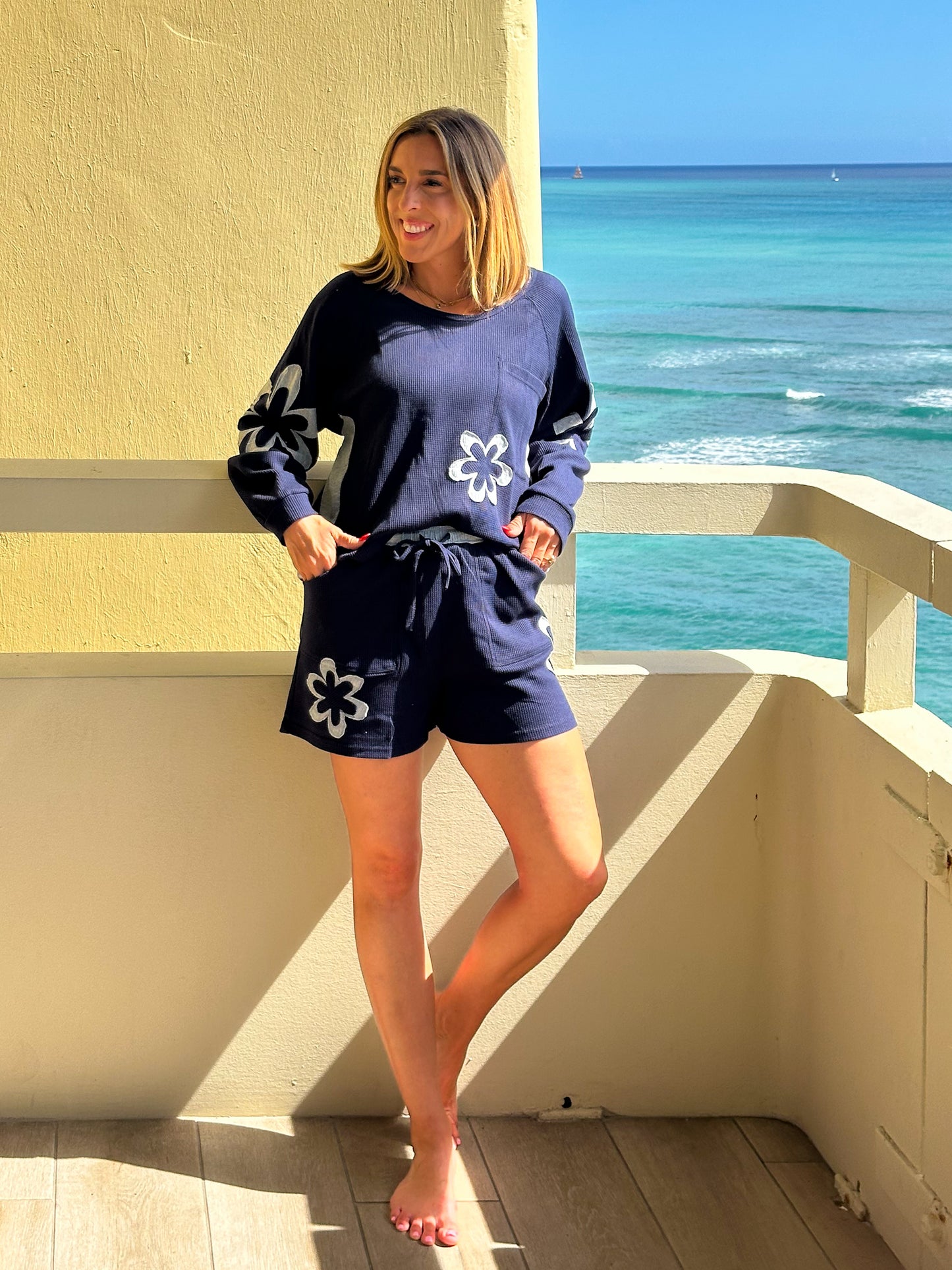 Plus/Reg Floral Patch Thermal Long Sleeve Top