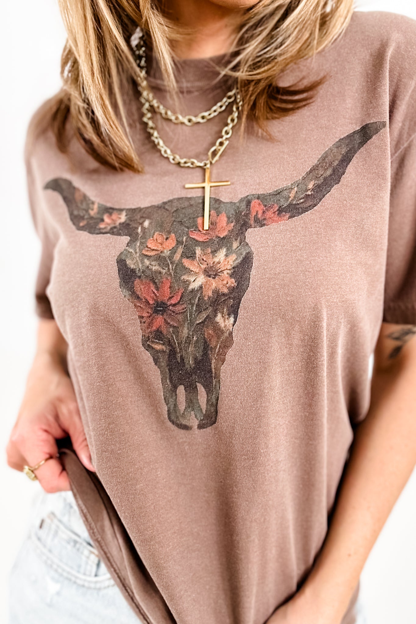 Plus/Reg Short Sleeve "Floral Longhorn" Graphic Tee