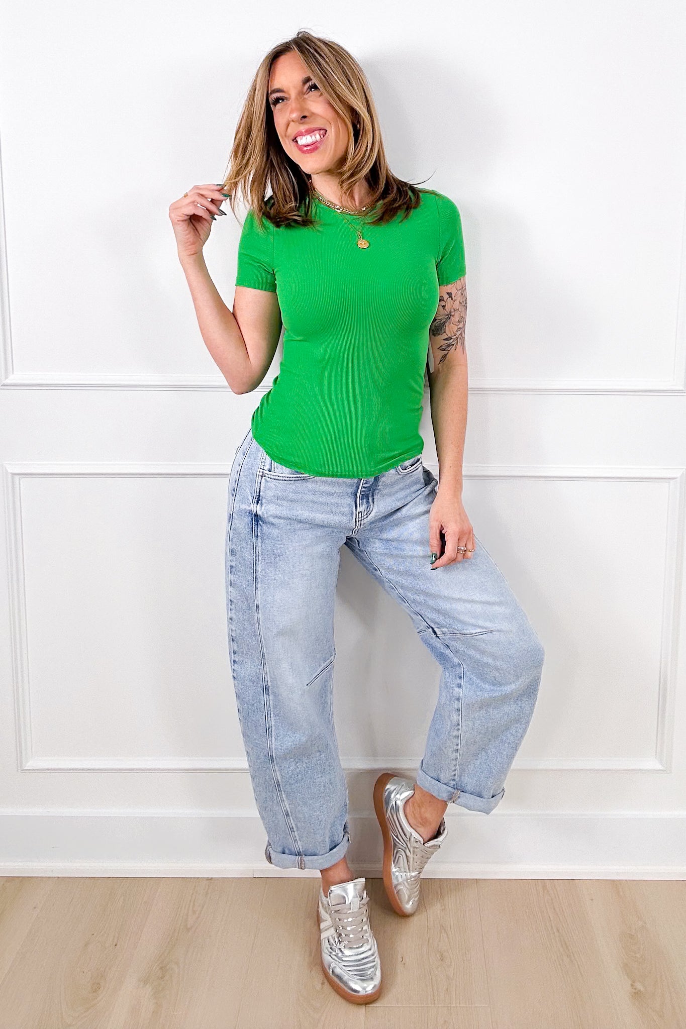 Ribbed Short Sleeve Round Neck Top