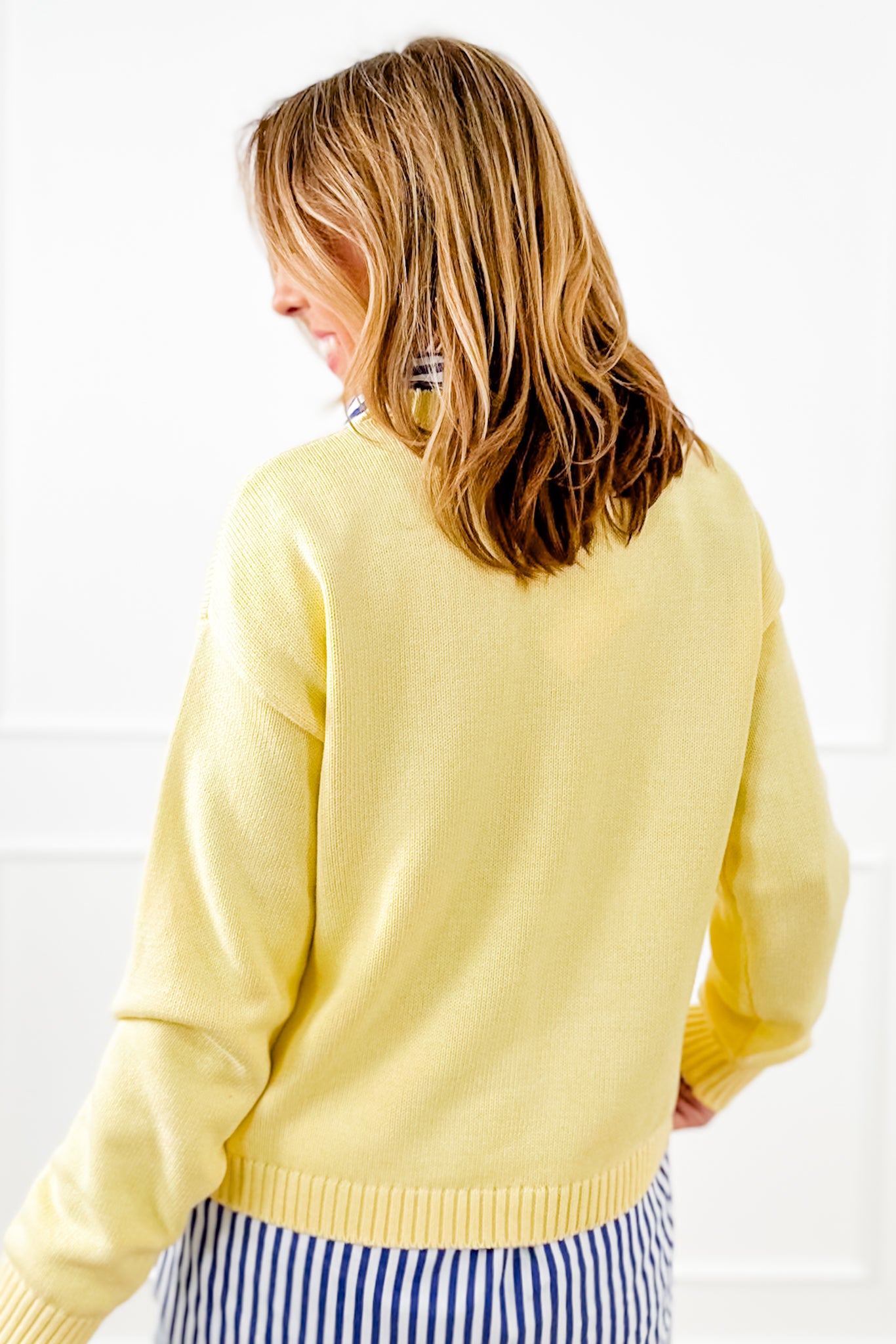 Knit Long Sleeve Pullover Sweater with Fish Detail