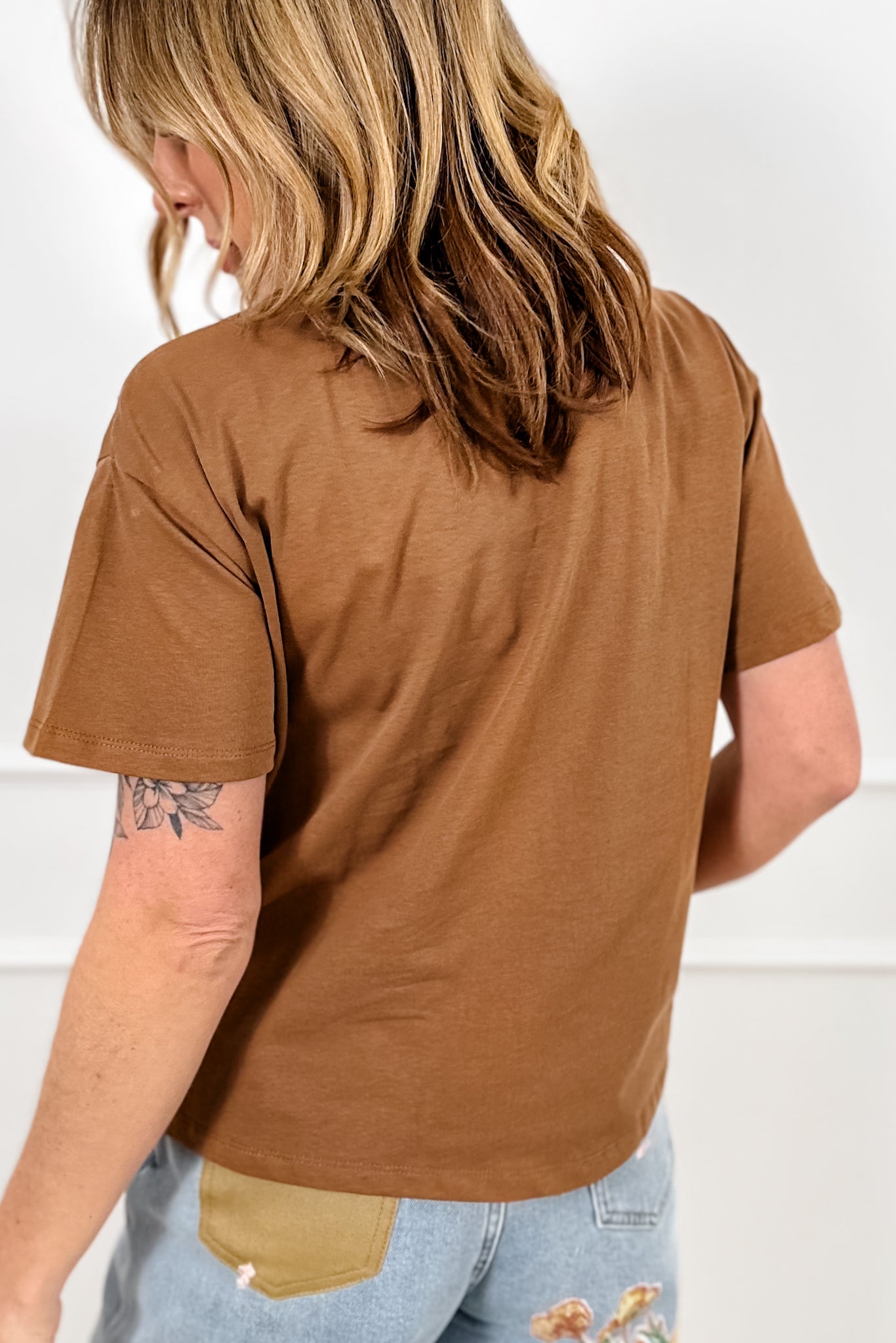 Short Sleeve "Giddy Up" Graphic Top
