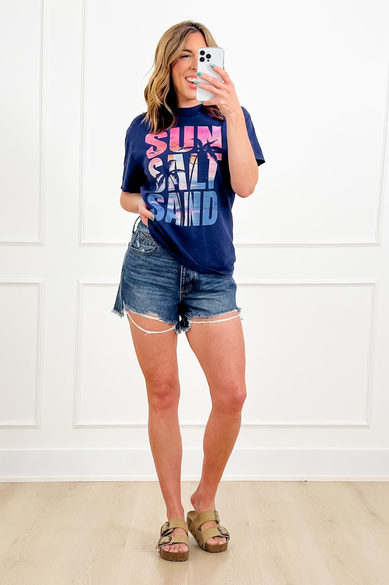 Plus/Reg Short Sleeve "Sun Salt Sand" Graphic Tee