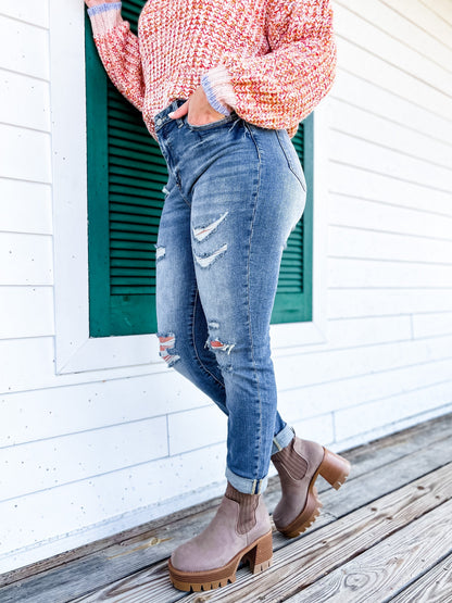 Judy Blue Boy Toy Light Wash High Rise Cuffed Boyfriend Distressed Jeans