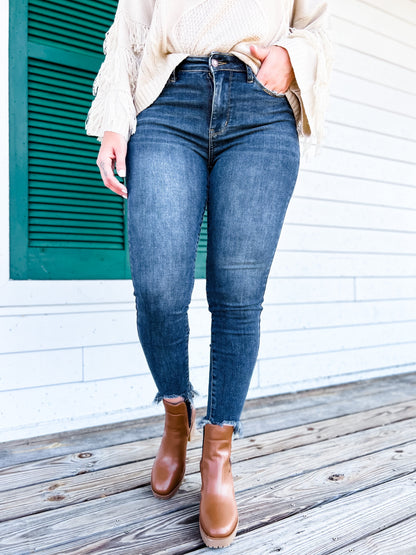 Judy Blue The Gamechanger Medium Wash Mid-Rise Shark Bite Skinnies