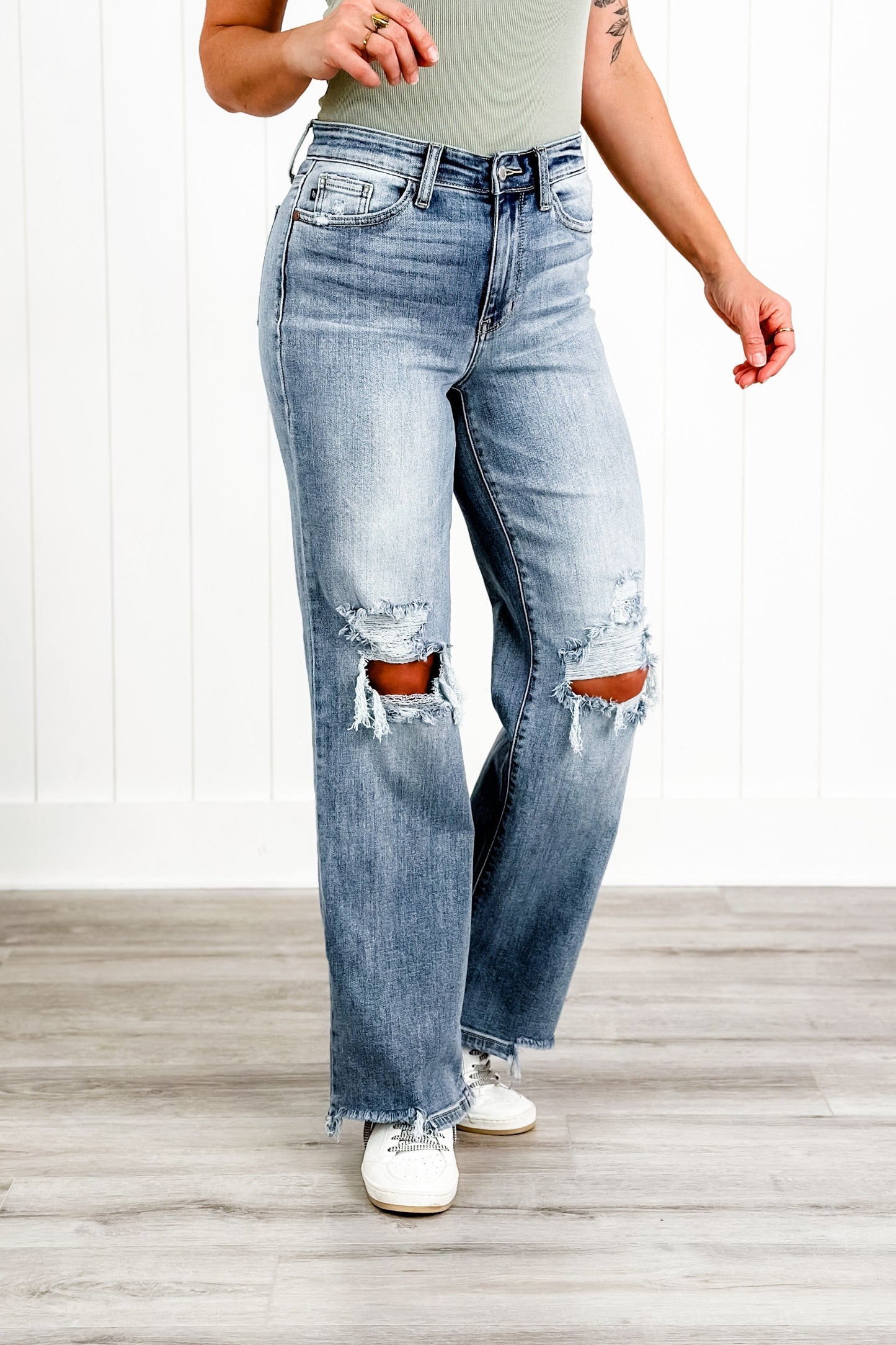 Judy Blue Wonderwall High Rise 90s Destroyed Knee Straight Leg Jeans