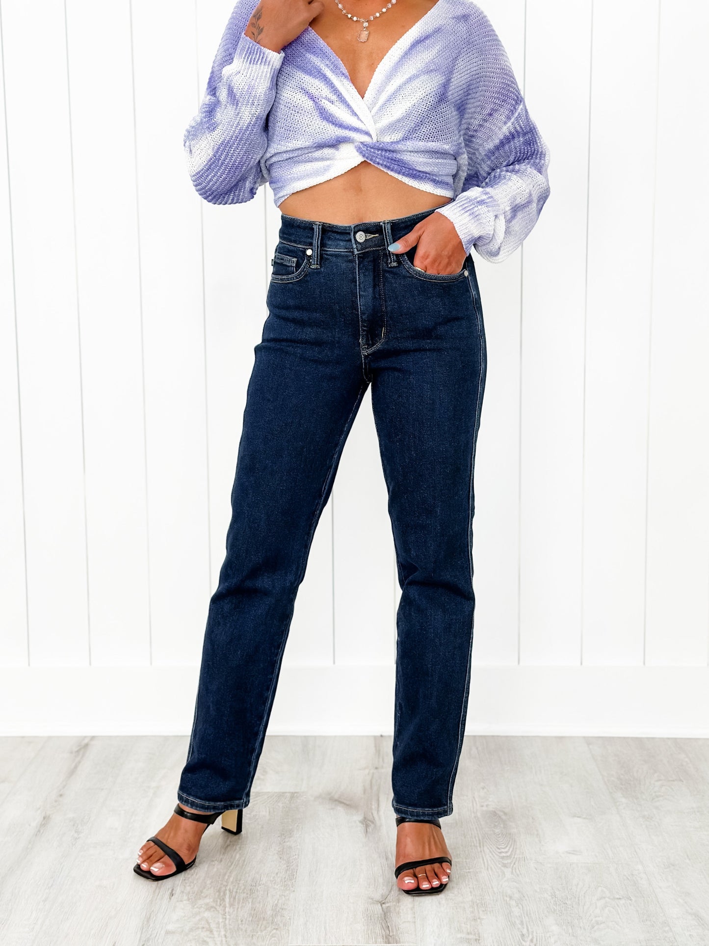 Judy Blue Straight Snatched High Rise Dark Wash Tummy Control Non Distressed Straight Leg Jeans