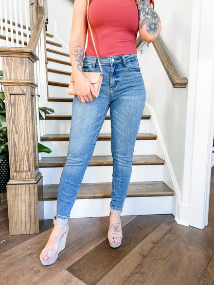 Judy Blue Non Distressed Relaxed Fit Jeans
