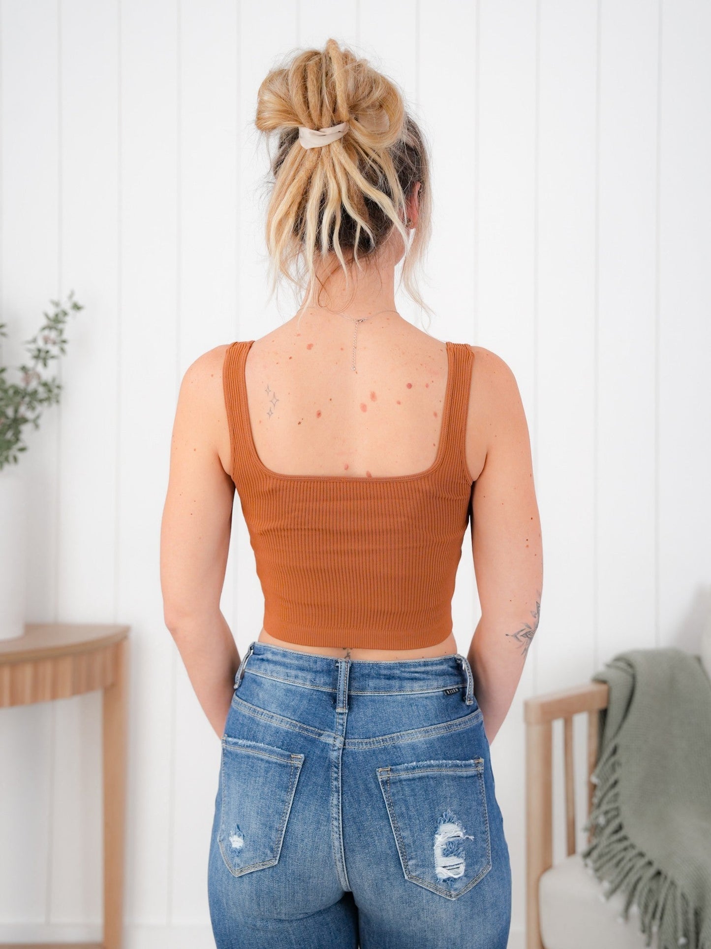Ribbed Knit Square Neck Cropped Tank Top (Multiple Colors)