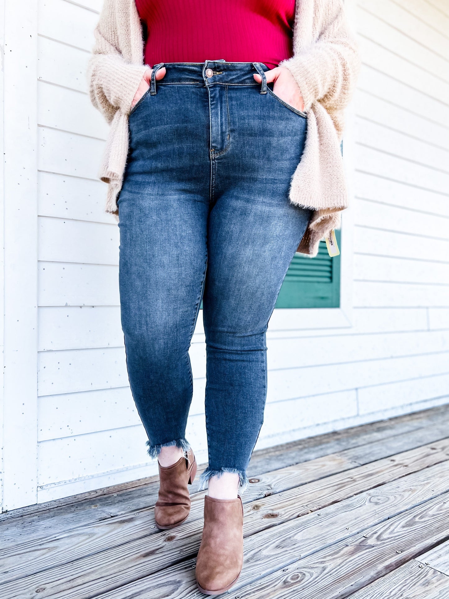 Judy Blue The Gamechanger Medium Wash Mid-Rise Shark Bite Skinnies