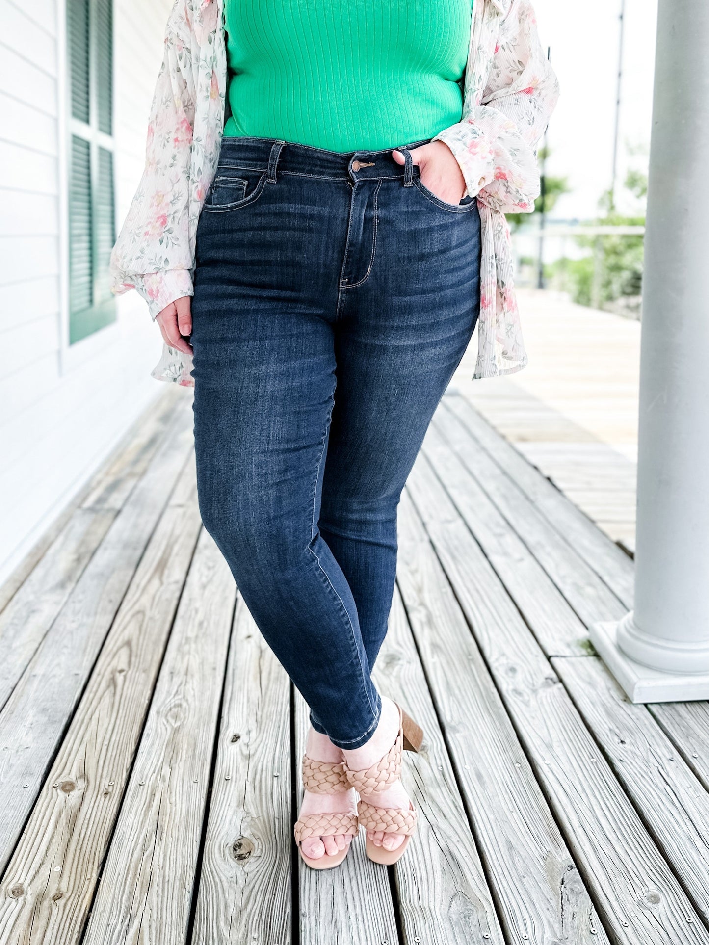 Judy Blue Sweet Escape Dark Wash Relaxed Fit Jeans