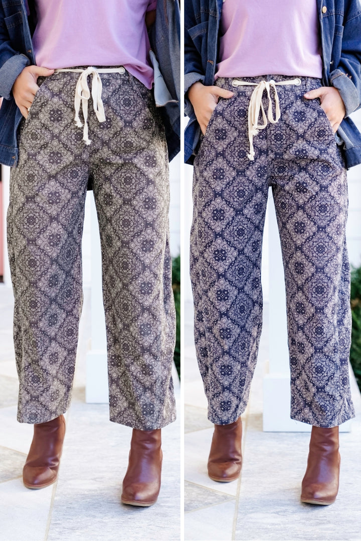 Plus/Reg Paisley Print Corduroy Straight Leg Pants