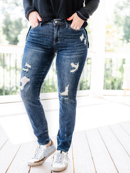 Judy Blue Dark Wash Distressed Relaxed Fit Jeans