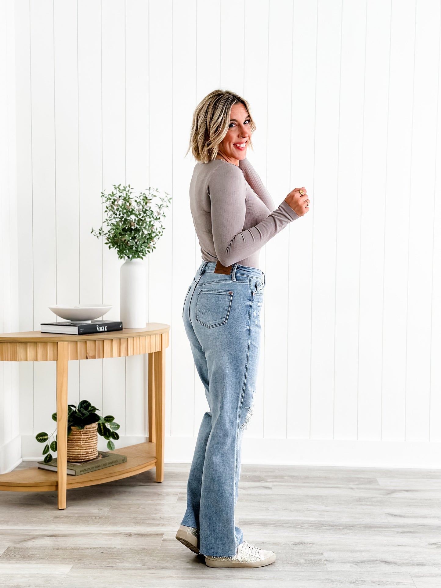 Judy Blue Cruel Summer High Rise Rigid 90s Destroyed Straight Leg Jeans