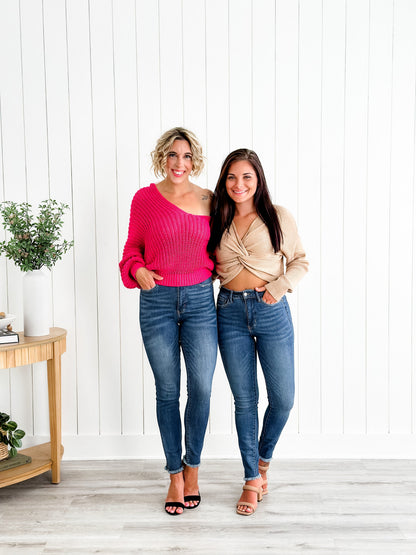Judy Blue What Dreams are Made Of High Rise Medium Wash Tummy Control Side Slit With Frayed Hem Skinny Jeans