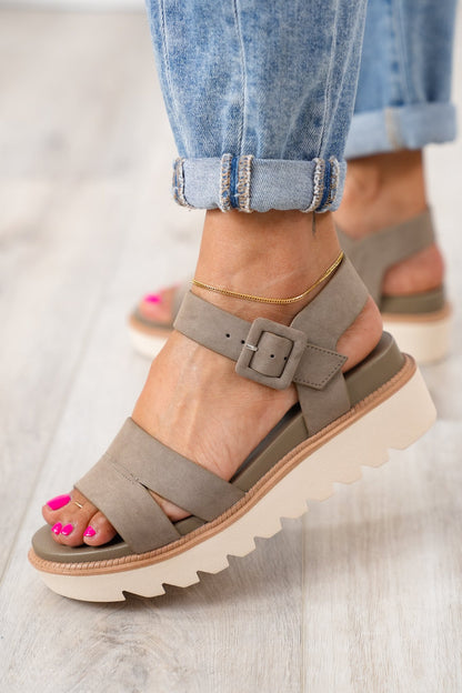 New Color! MIA Chunky Platform Sandals