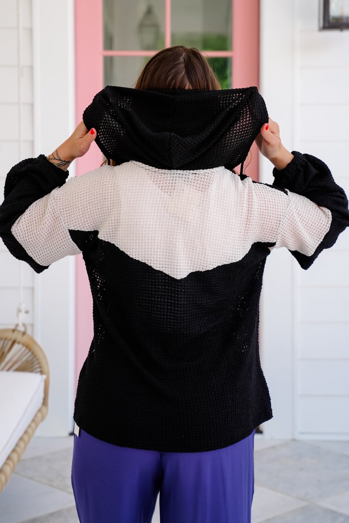 Plus/Reg Long Sleeve Hooded Knit Top with Flower Patch Detail
