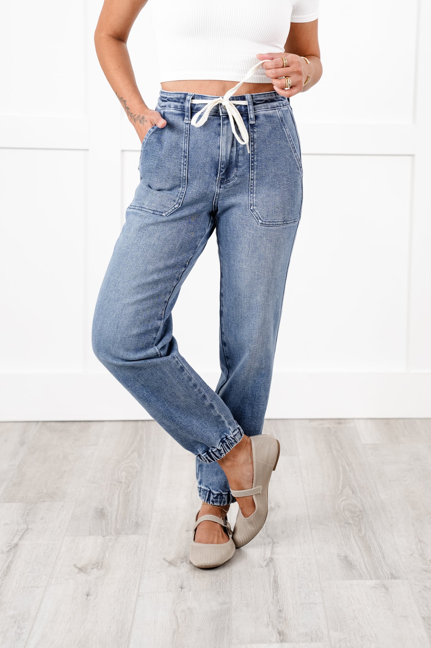 Judy Blue High Rise Medium Wash Joggers