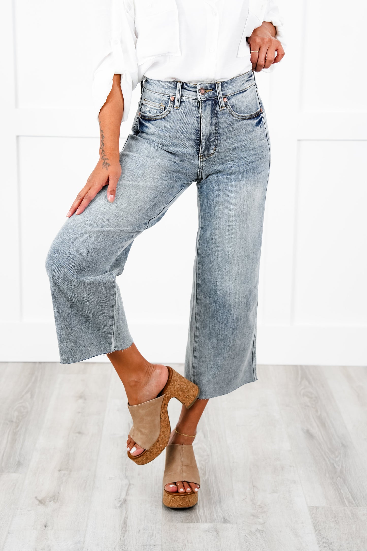 Judy Blue The Olivia Mid Rise Light Wash Tummy Control Raw Hem Cropped Wide Leg Jeans