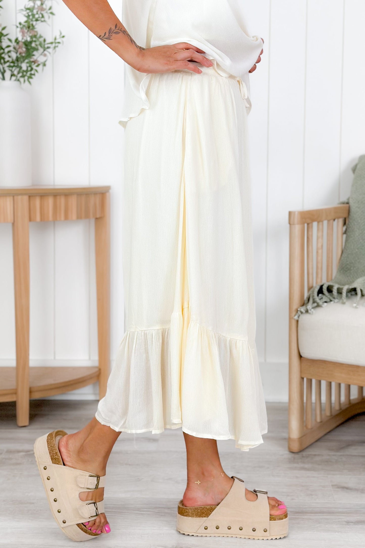 Solid Ruffle Hem Midi Skirt With Elastic Waistband (Multiple Colors)