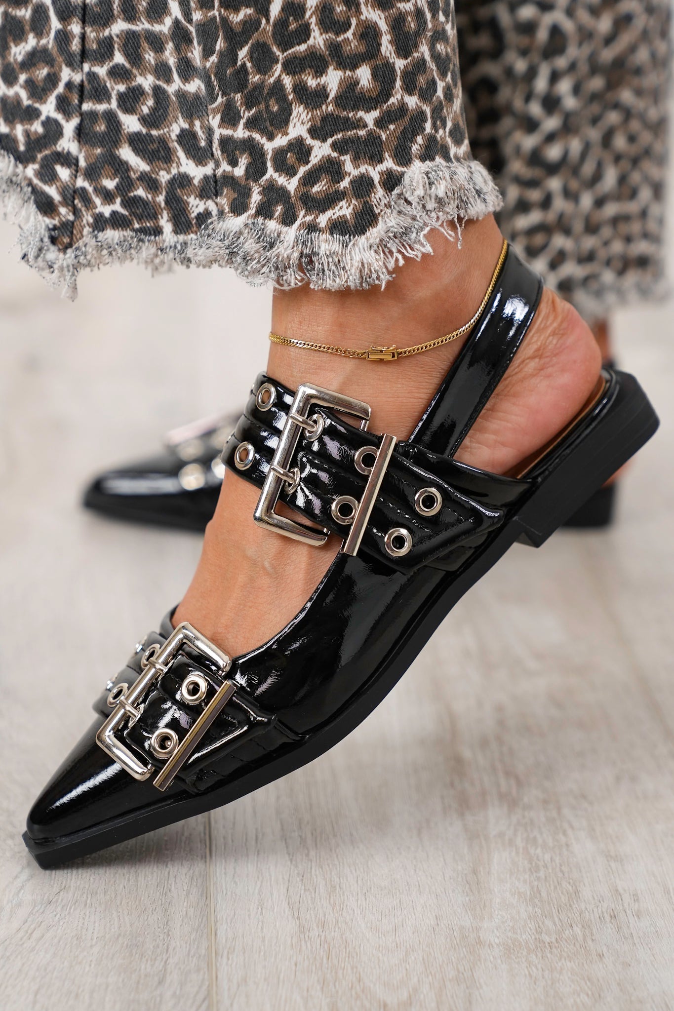 Glossy Sling Flats with Studded Adjustable Straps