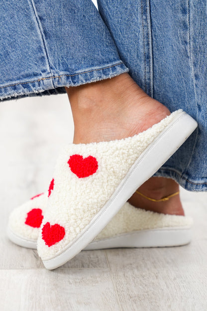 MIA Heart Patterned Fuzzy Slippers
