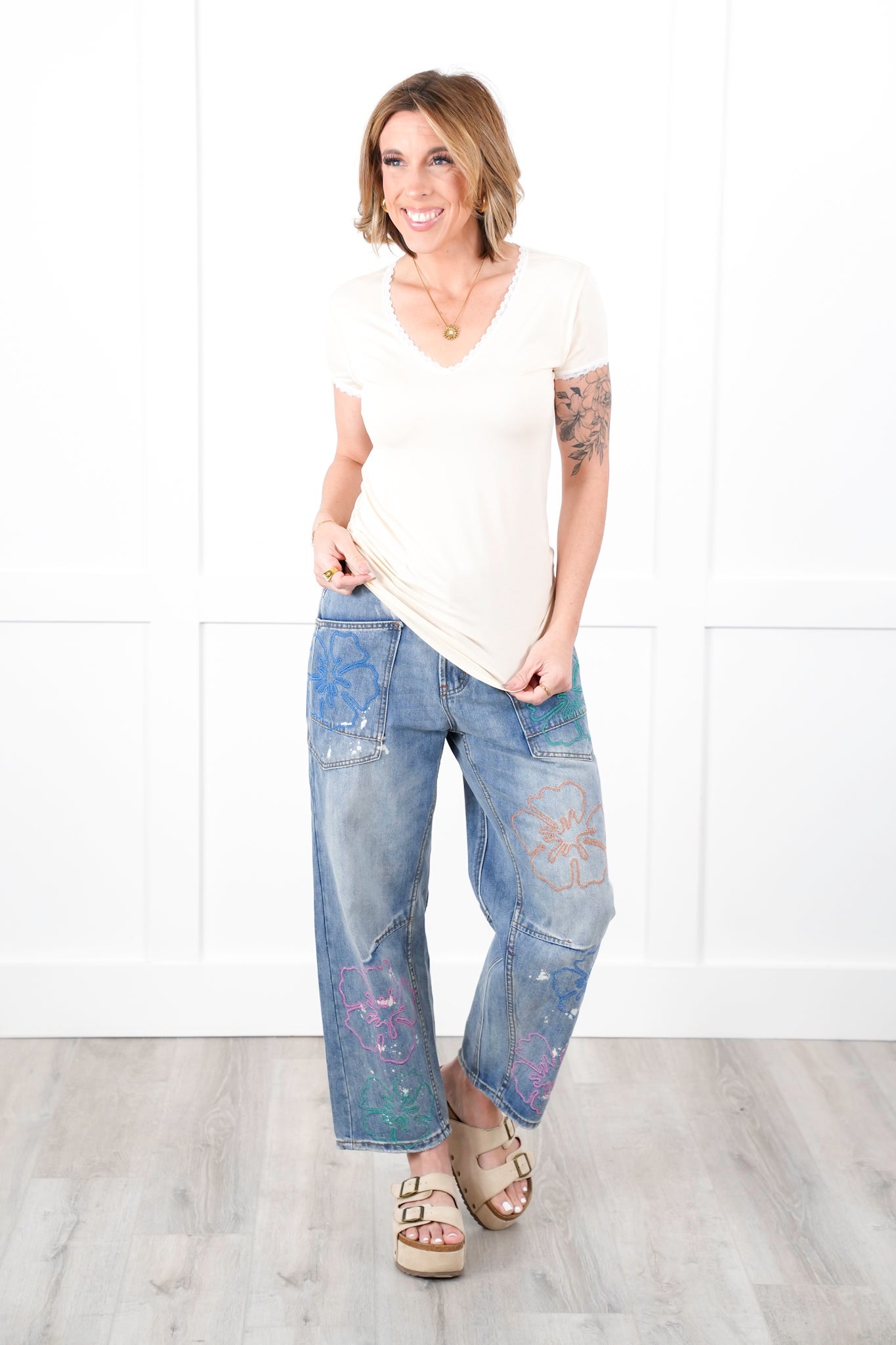 POL Solid Short Sleeve V Neck Top with Lace Trim Detail