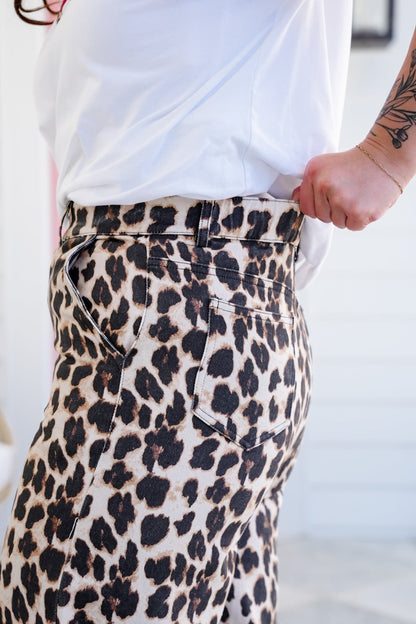 Plus/Reg Leopard Print Denim Wide Adjustable Leg Pants