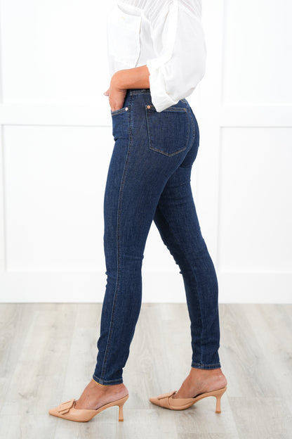 Judy Blue Mid Rise Dark Wash Classic Tummy Control Skinny Jeans