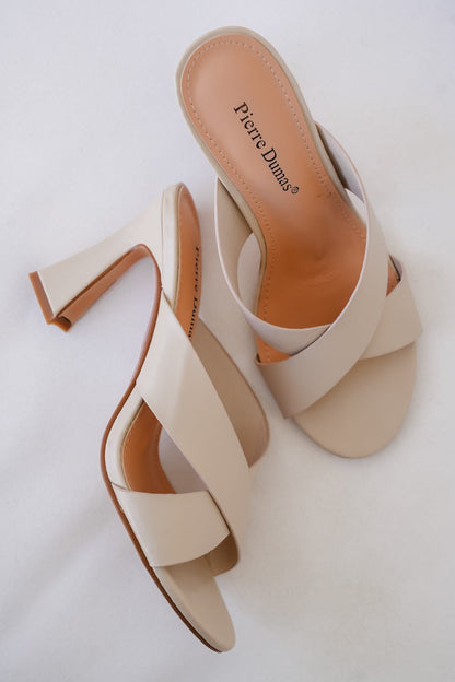 Chic Criss Cross Strap Heel Sandal