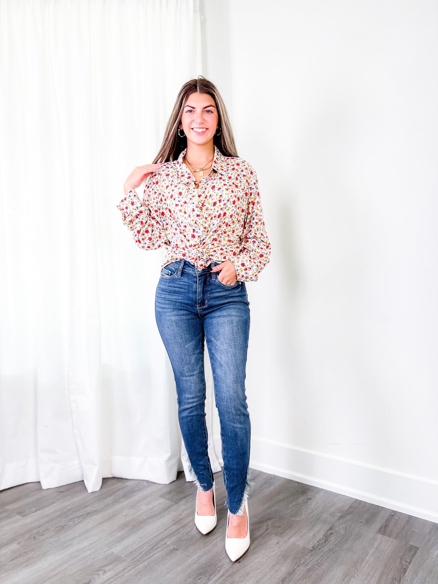 Judy Blue Tulip Hem Medium Wash Skinny Jeans with Frayed Hem