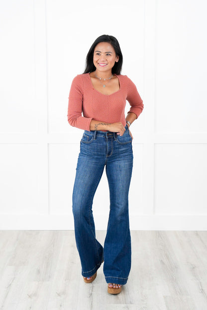 Plus/Reg Ribbed Long Sleeve V Neck Top (Multiple Colors)
