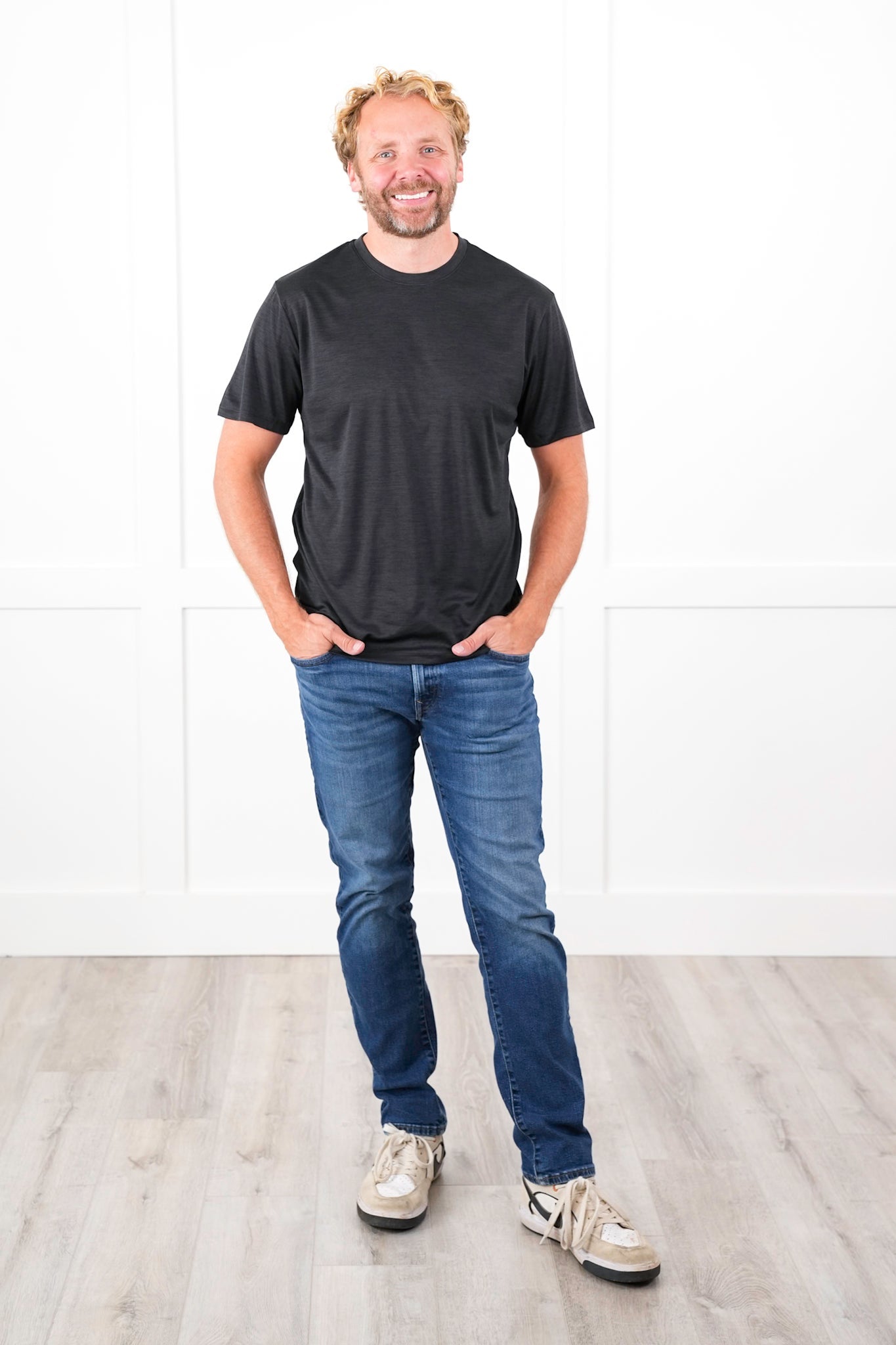 Poppy Day! Men's Moisture Wicking Short Sleeve  Round Neck Shirt