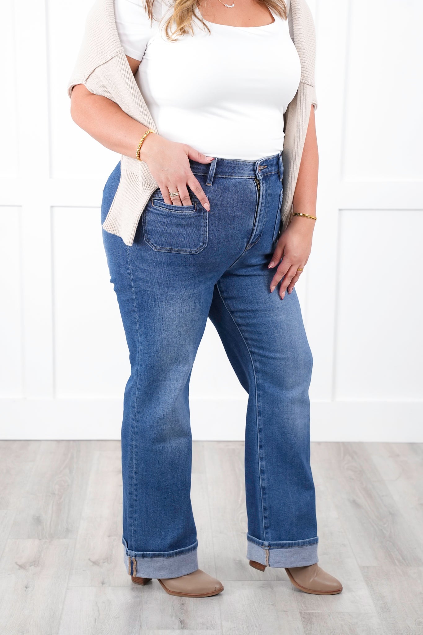 Risen High Rise Medium Wash Elastic Waistband Slim Straight Leg Jeans with Front Patch Pockets