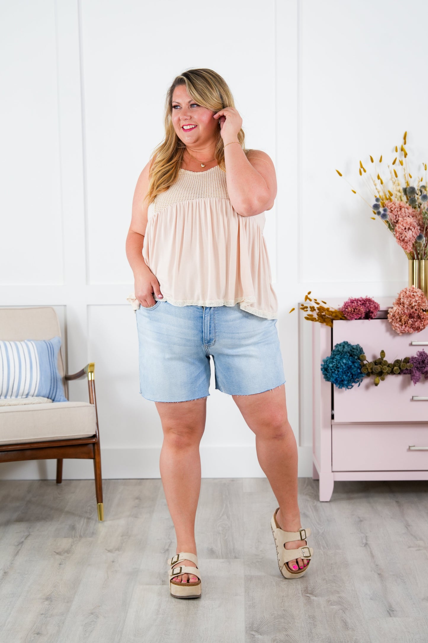 Judy Blue  Summer Lovin Light Wash Distressed Back Shorts