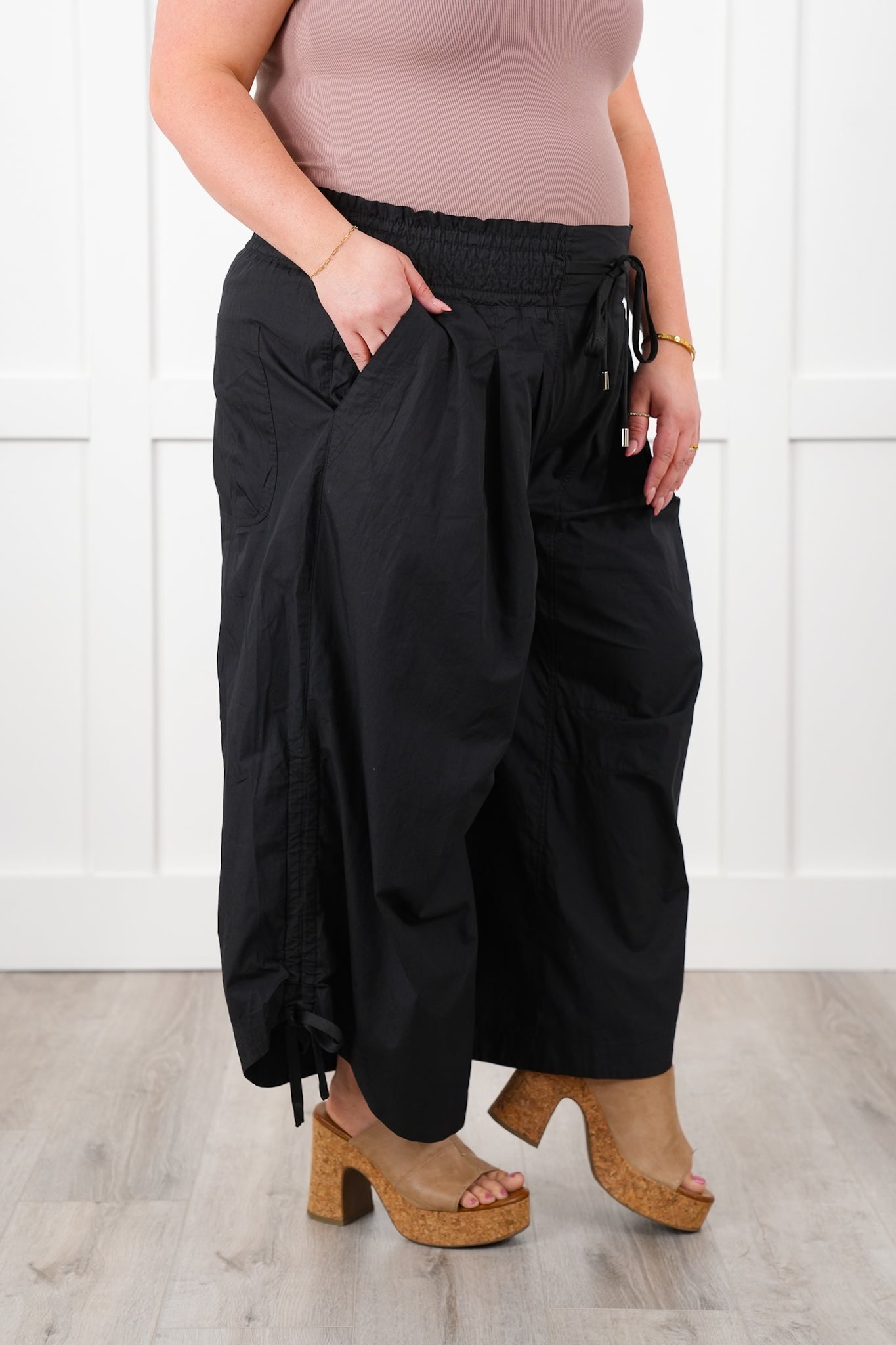 Plus/Reg Pleated Smocked Waist Wide Leg Pants