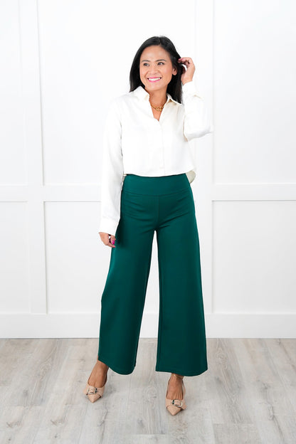 Door Buster! Plus/Reg Solid Double Knit Wide Leg Cropped Pull On Pants