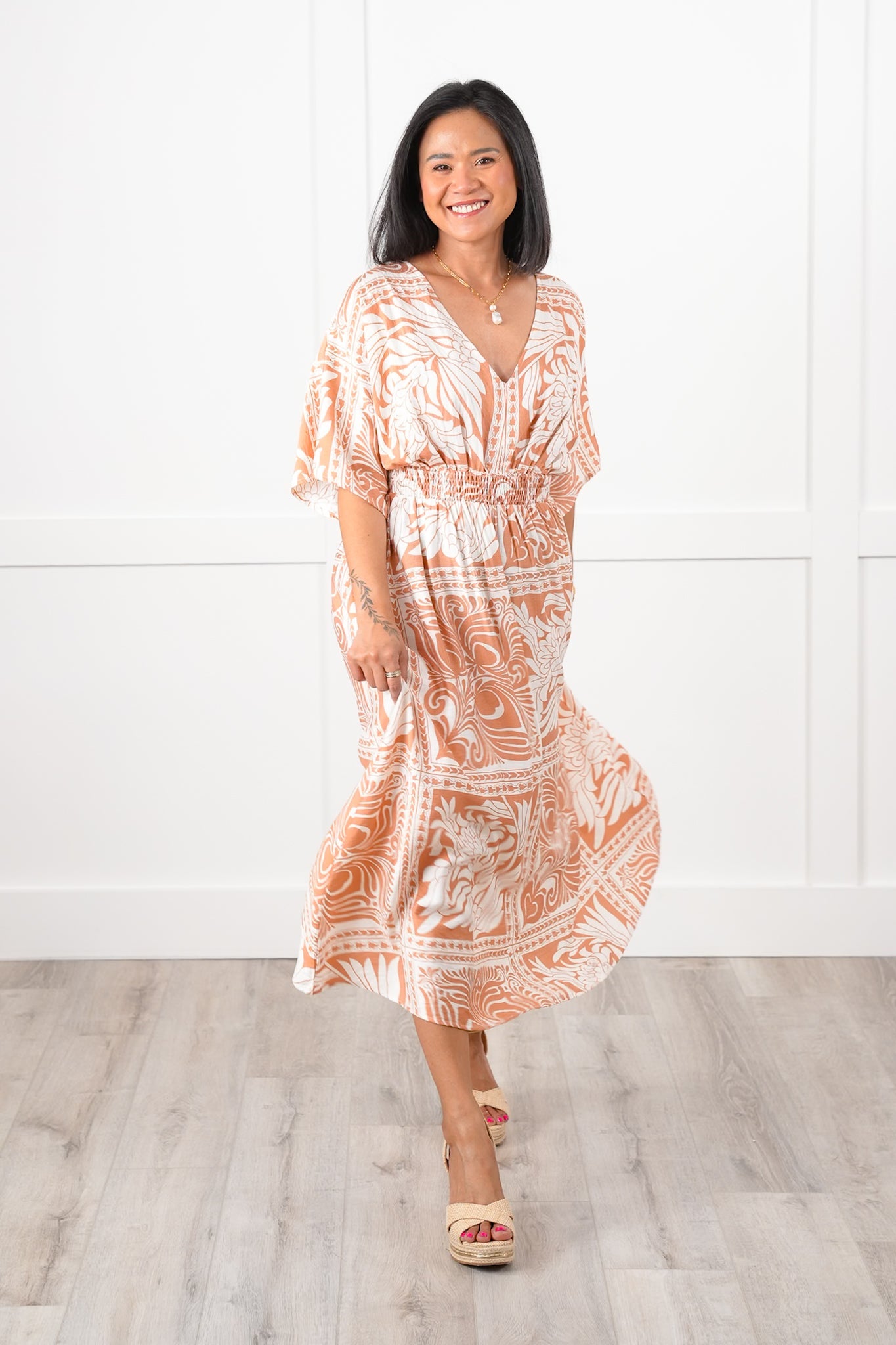 Plus/Reg  Boho Print Short Dolman Sleeve V Neck Midi Dress