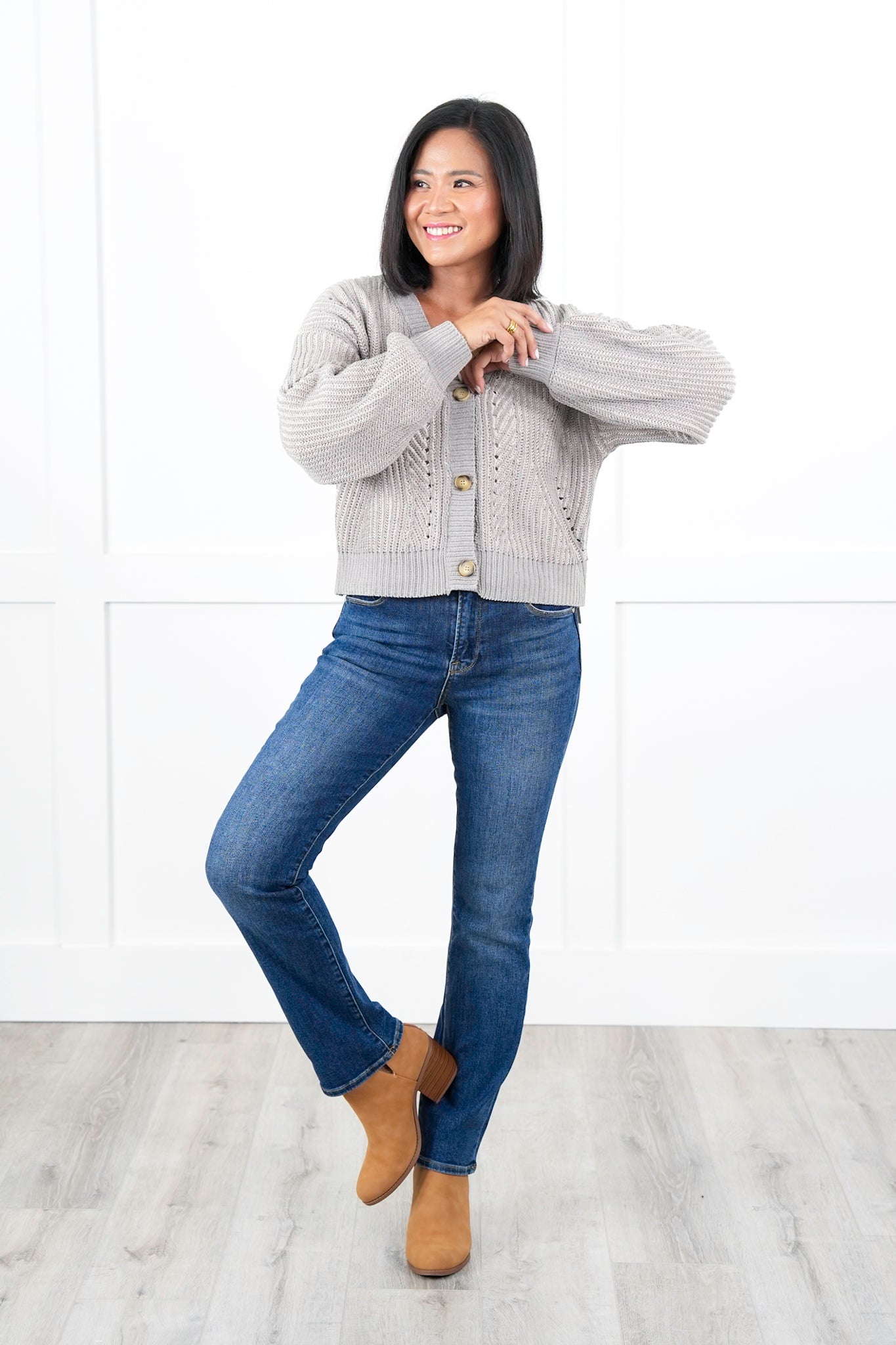 Plus/Reg Two Tone Long Sleeve Button Down Cardigan