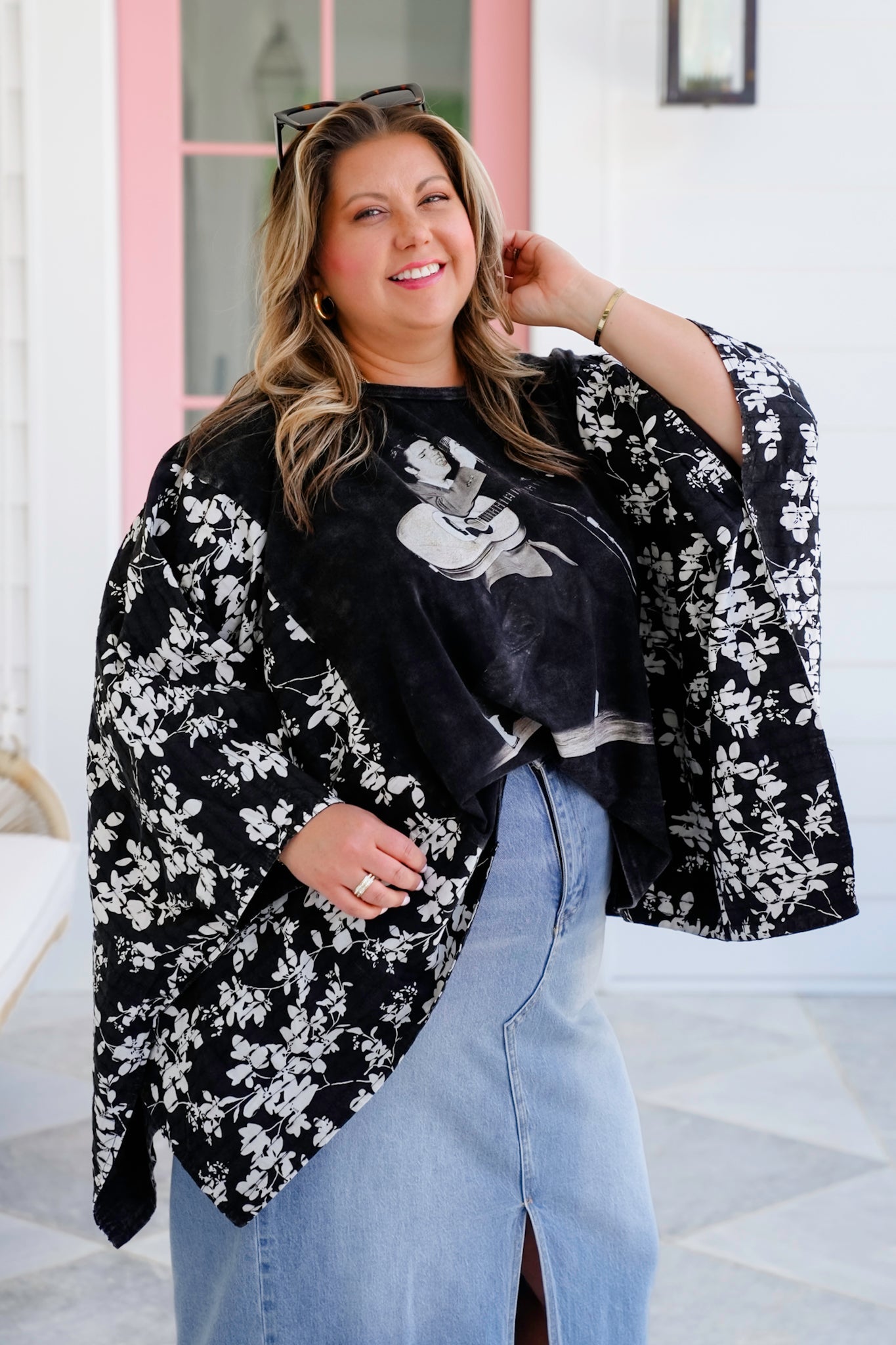 Elvis Presley Long Floral Sleeve Poncho Top