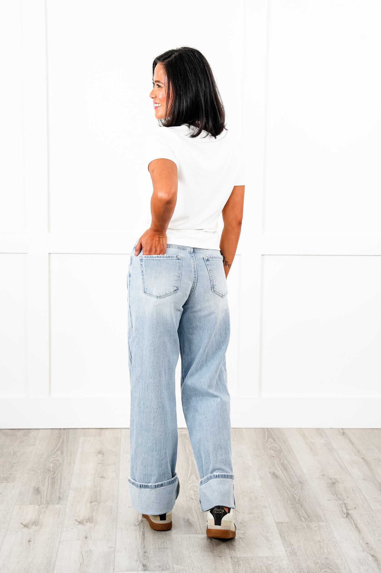 Vervet Super High Rise Light Wash Cuffed Baggy Wide Leg Jeans
