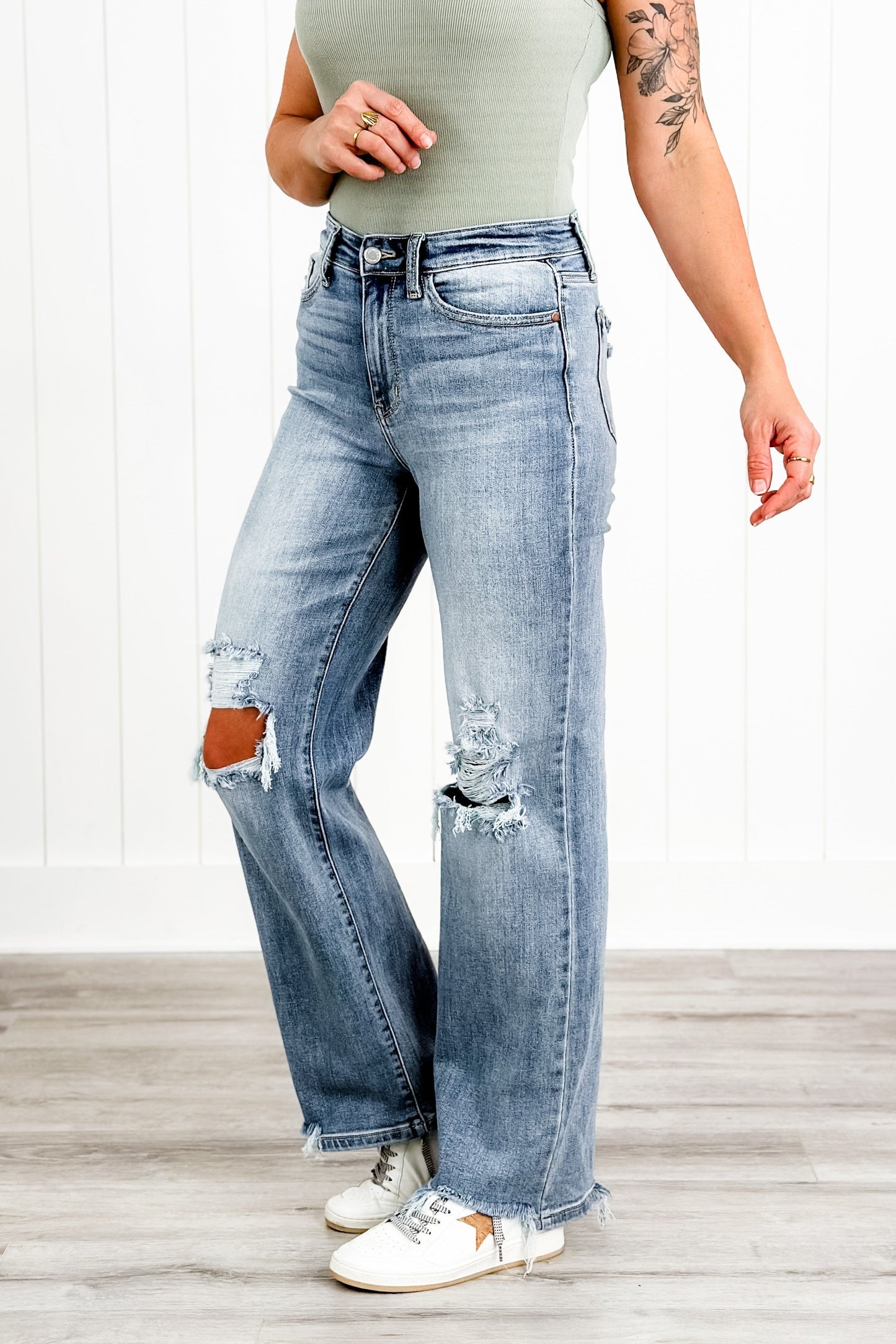 Judy Blue Wonderwall High Rise 90s Destroyed Knee Straight Leg Jeans