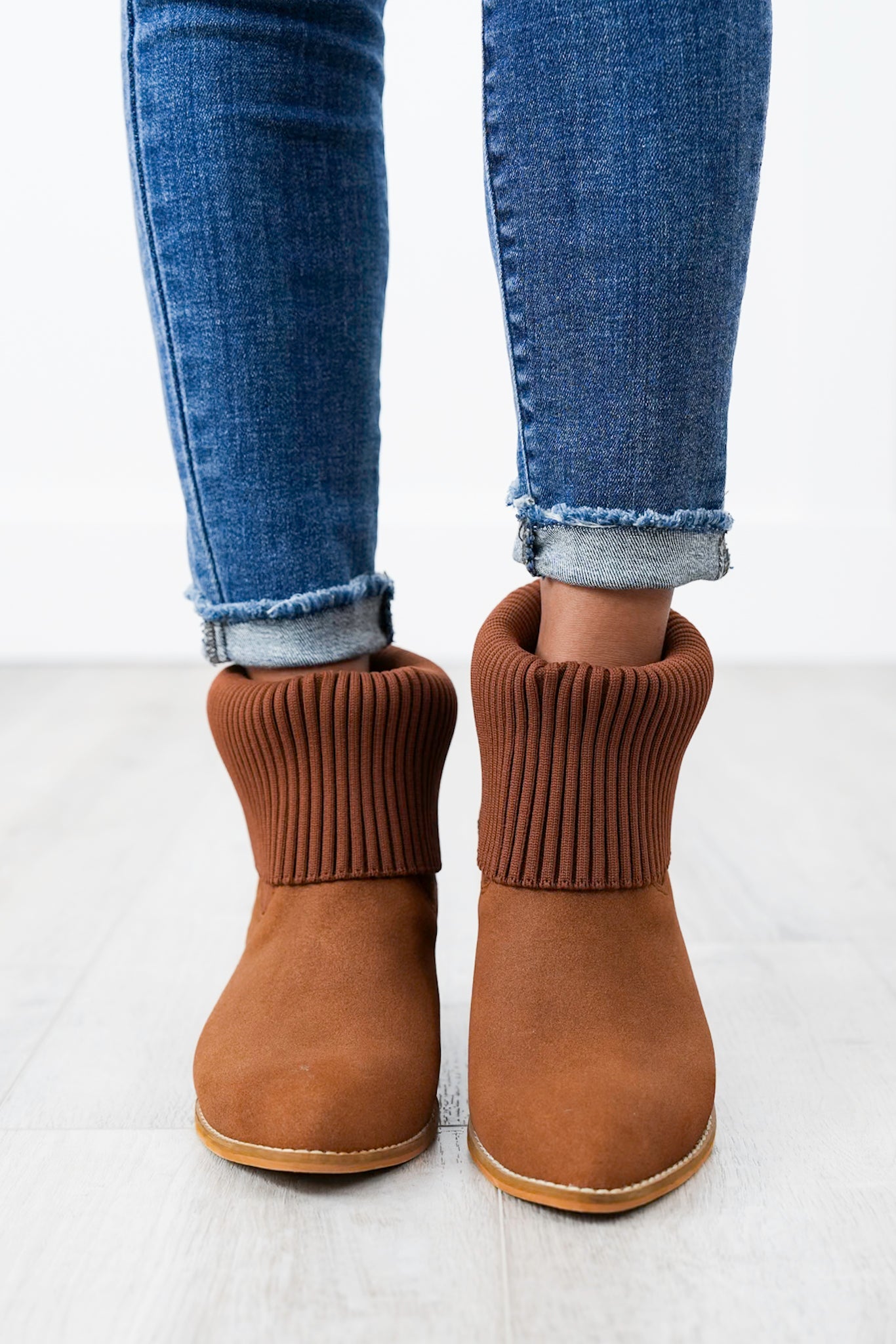 Ribbed Knit Cuff Boots