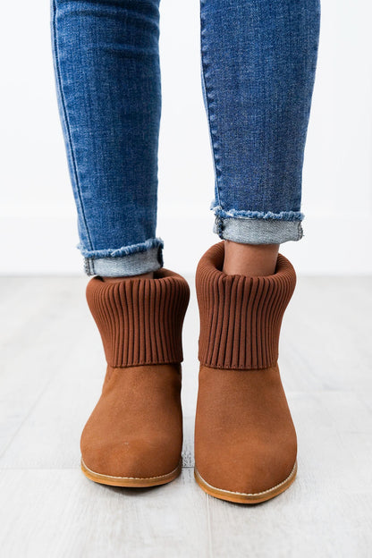 Ribbed Knit Cuff Boots