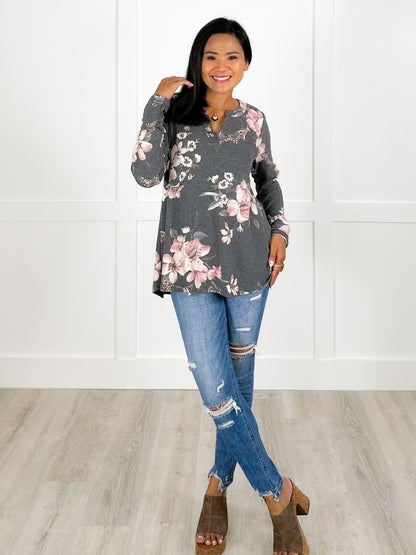 Plus/Reg Floral Print Long Sleeve V Neck Pullover Top