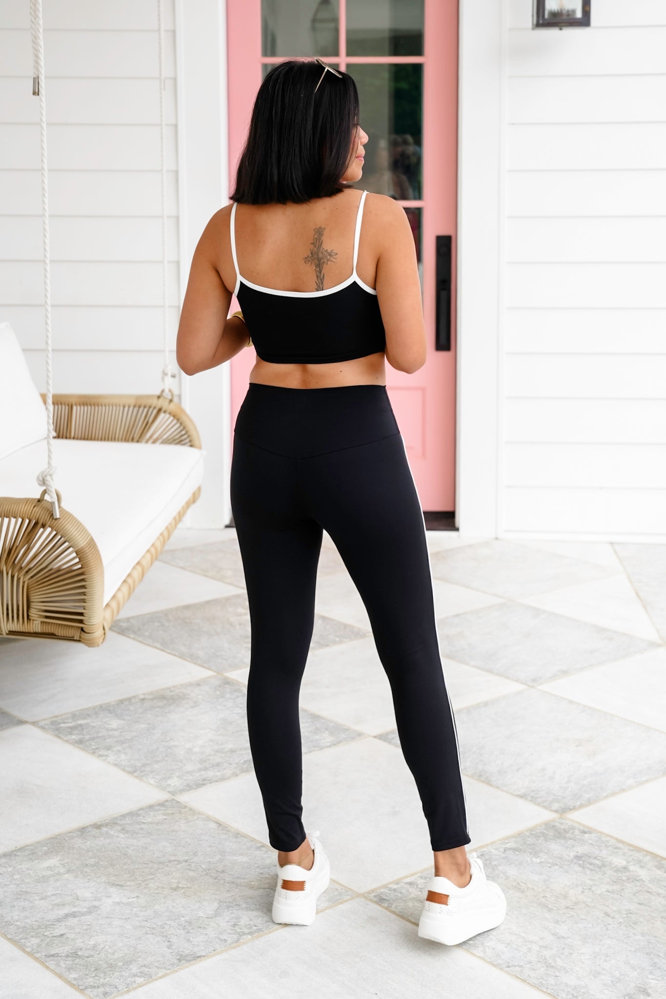 Black Cropped Tank Top and Leggings Set with Piping Detail