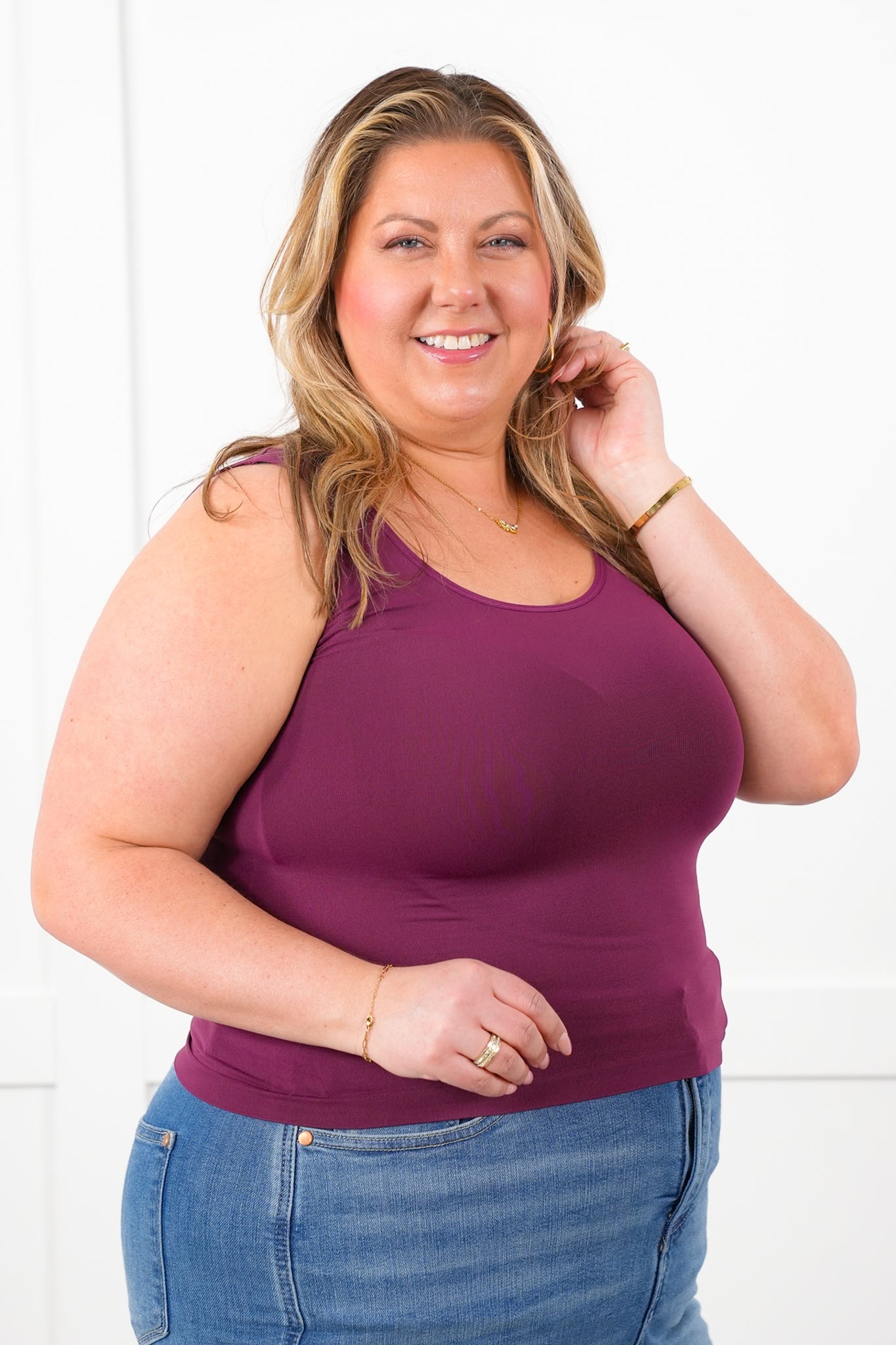 Door Buster! Plus/Reg Solid Sleeveless Reversible Tank Top