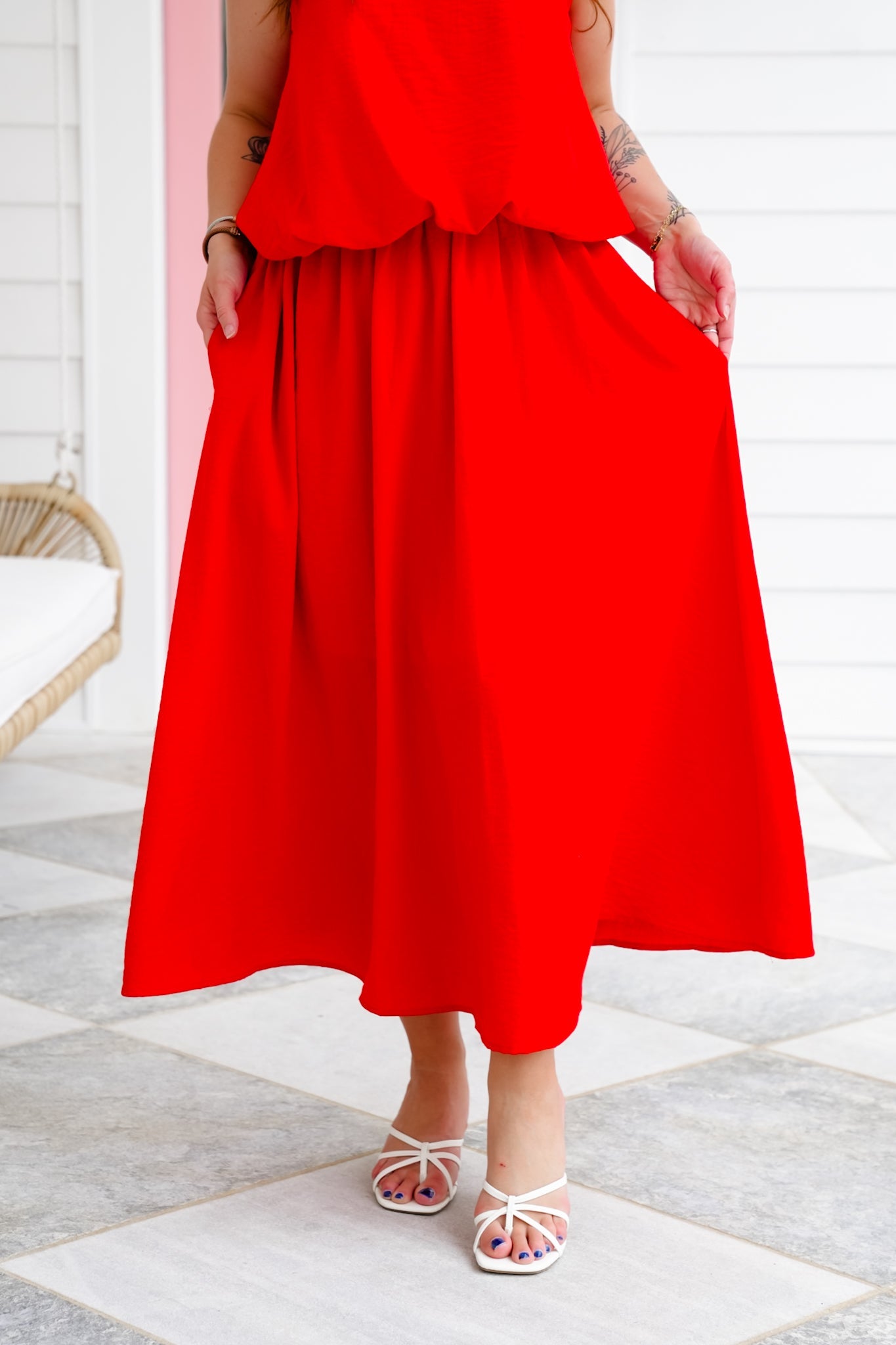 Red Woven Elastic Waist Midi Skirt with Side Pockets