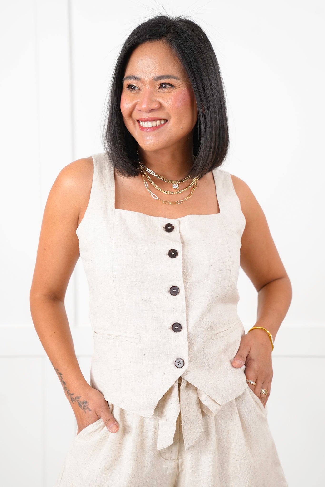 Plus/Reg Square Neck Button Down Vest
