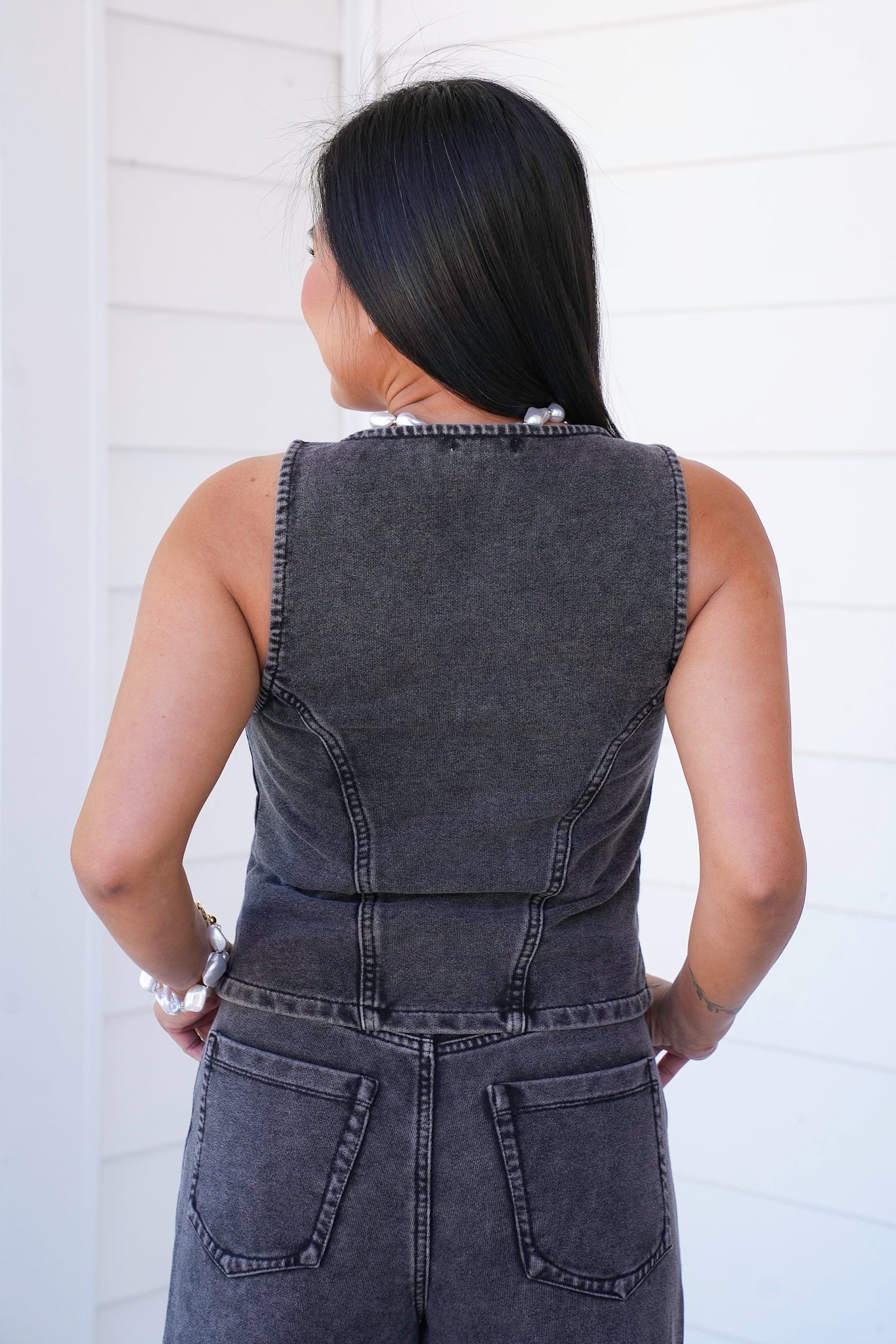 Plus/Reg Mineral Wash Button Down Vest